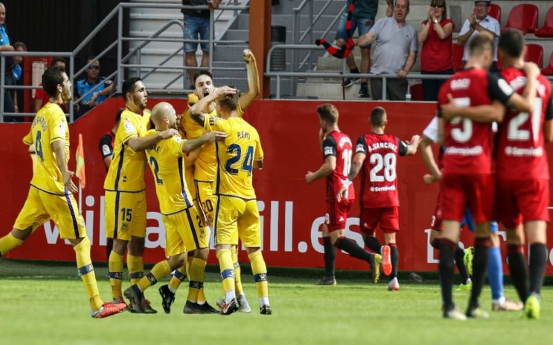 Nhận định, soi kèo Oviedo vs Fuenlabrada