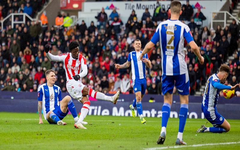 Soi kèo, nhận định Stoke vs Wigan