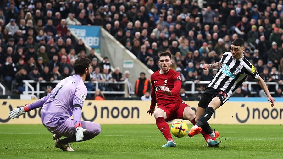 Soi kèo Newcastle vs Liverpool