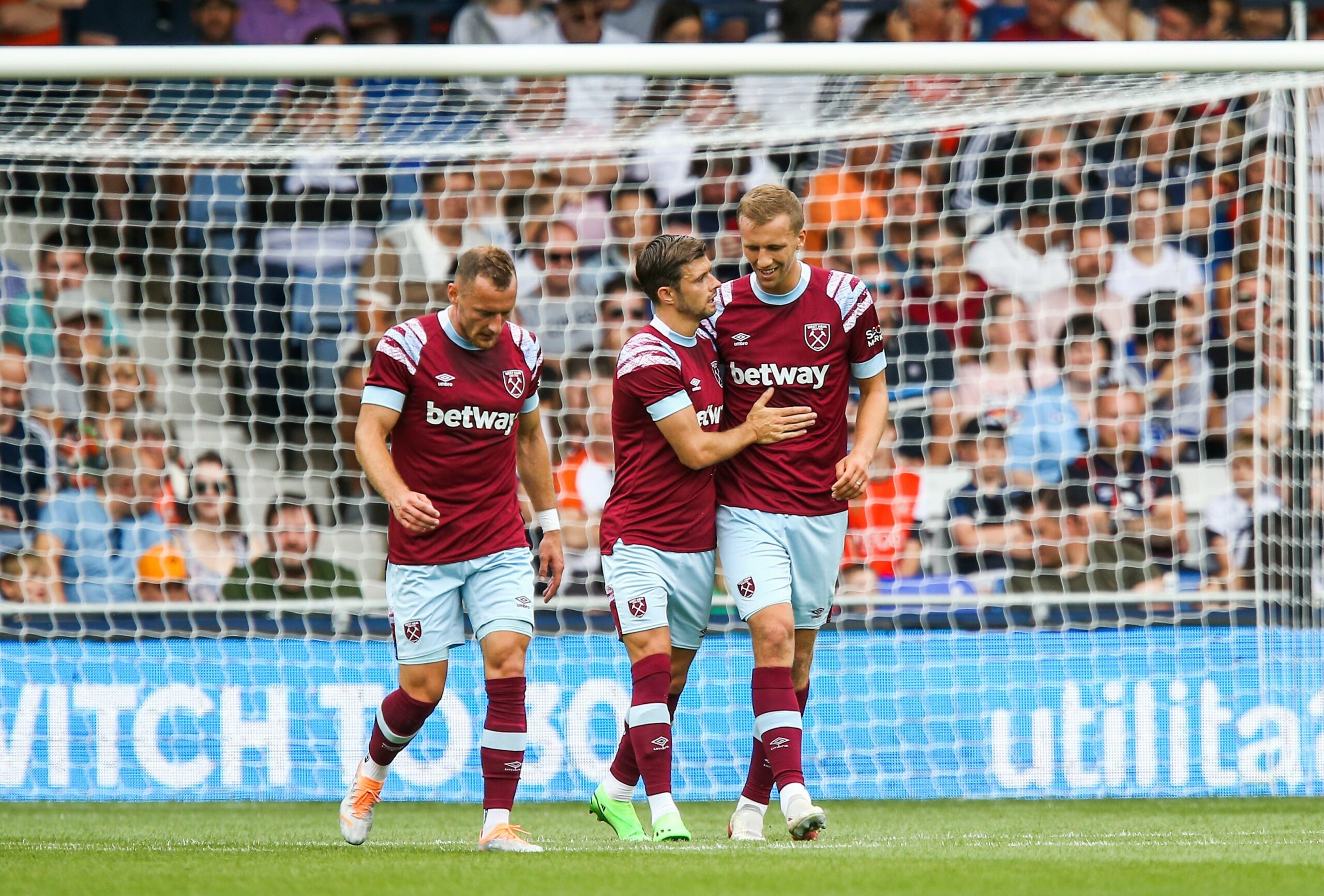 Soi kèo Luton vs West Ham