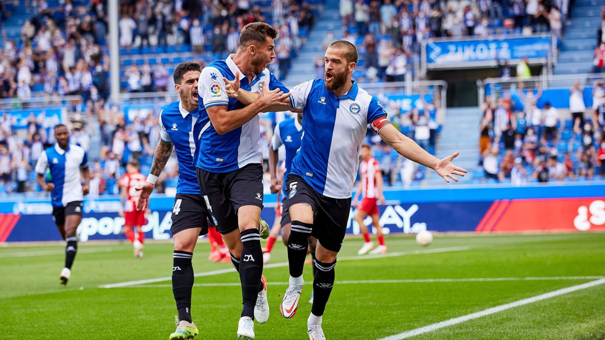 Soi kèo Vallecano vs Alaves