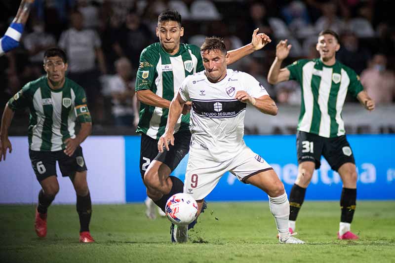 soi-keo-platense-vs-banfield