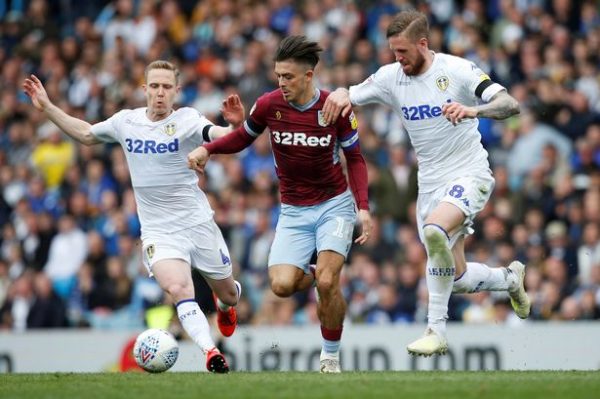 Nhận định, soi kèo Aston Villa vs Leeds 2h ngày 24/10/2020