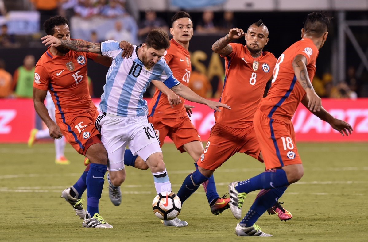 Nhận định, soi kèo Argentina vs Chile 4h ngày 15/6/2021