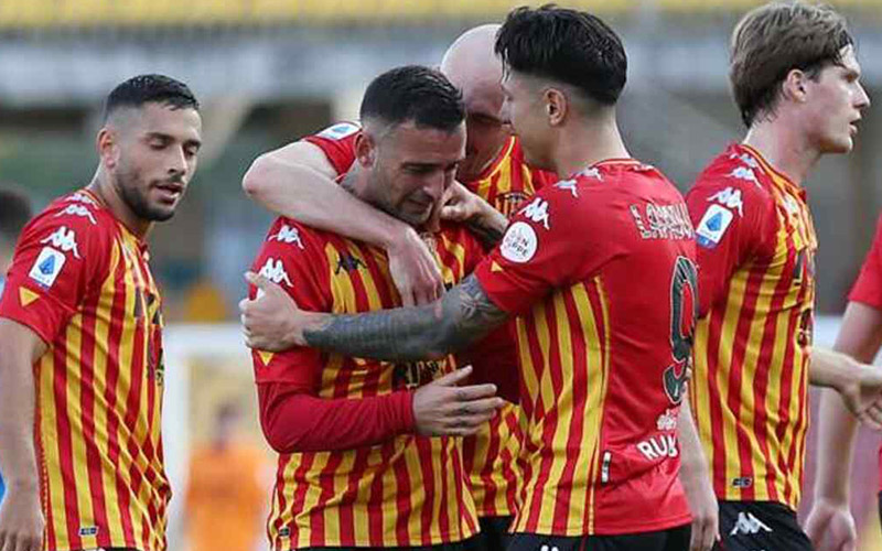 Nhận định, soi kèo Benevento vs Lecce