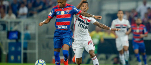 Nhận định, soi kèo Paranaense vs Ceara 4h30 ngày 11/11/2021